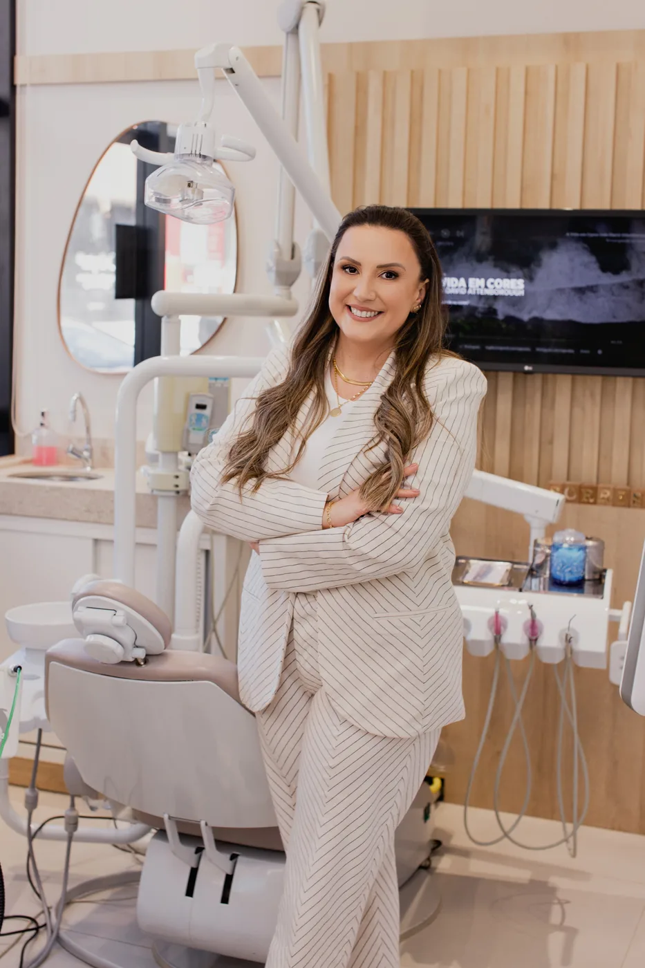 Dra. Fabielle Ferrareto em seu consultório